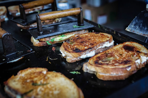 grilled cheese sandwiches