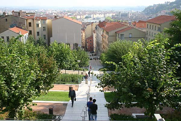 10 Lieux A Faire A La Croix Rousse A Lyon