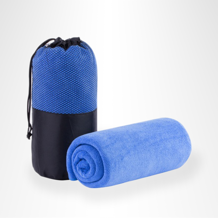 Blue microfiber towel with carrying bag