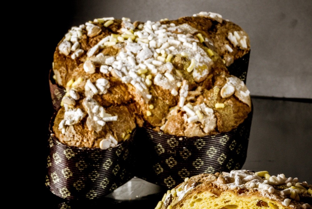 traditional easter food colomba