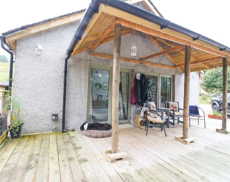 Log Cabin with Hot Tub Scotland