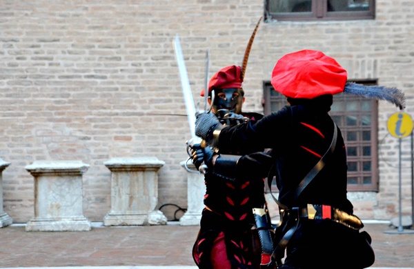 Carnevale Ferrara duellanti