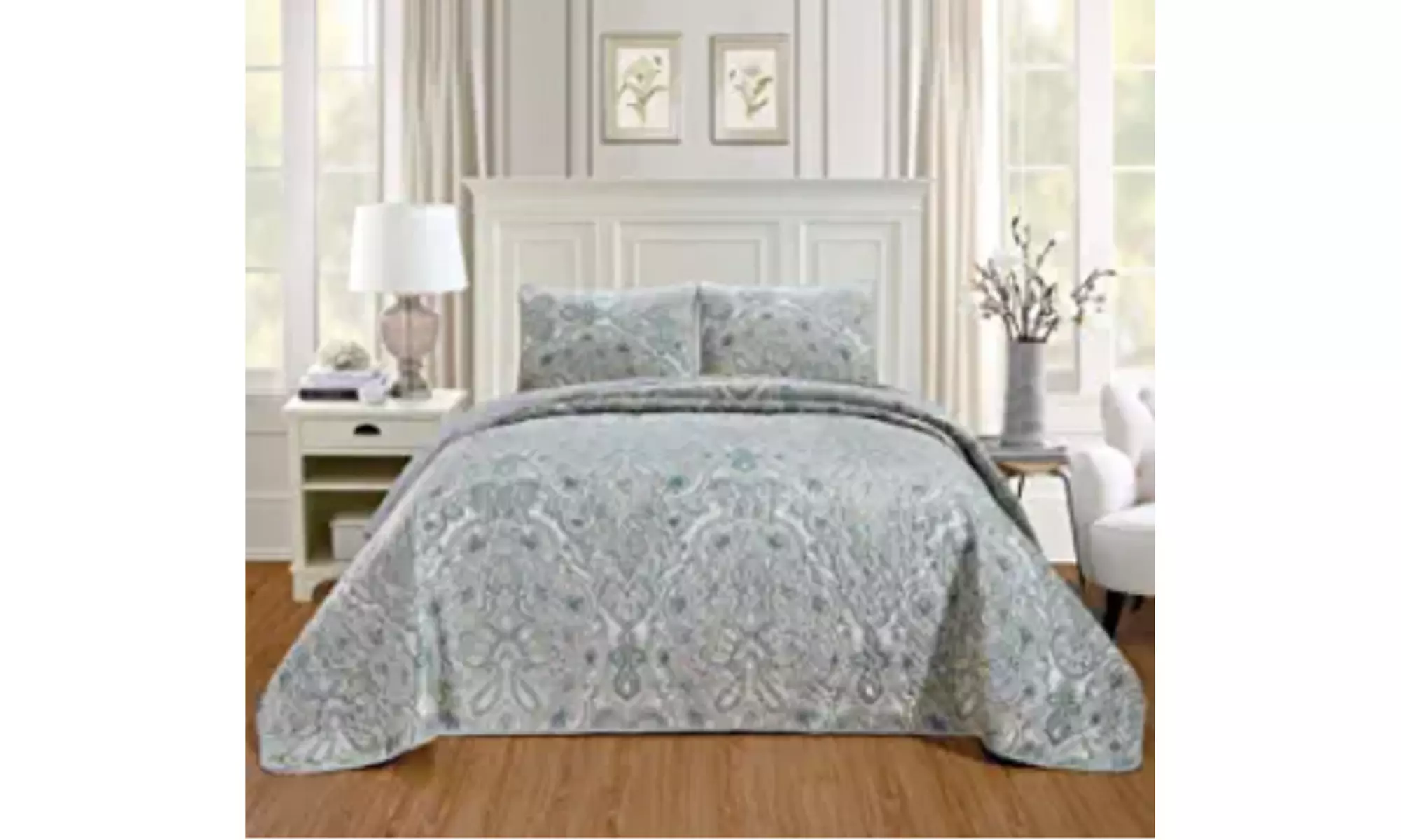 3-Piece Twin/Twin XL (66" X 95") Quilt Set Velvet Bedspread - Primary Image