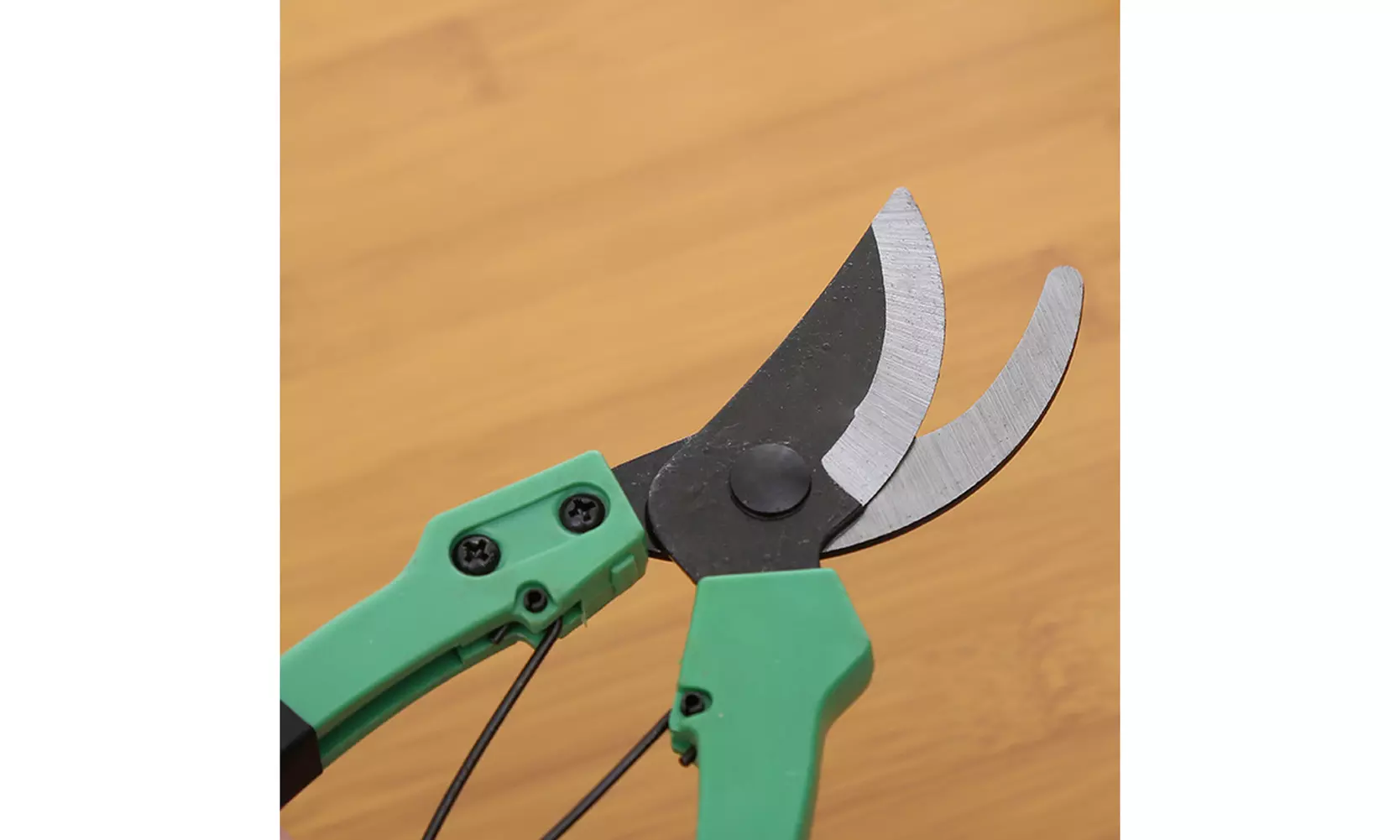 US 2-4 Pack 7" Pruning Shears Cutter Home Gardening Plant Scissor Branch Garden
