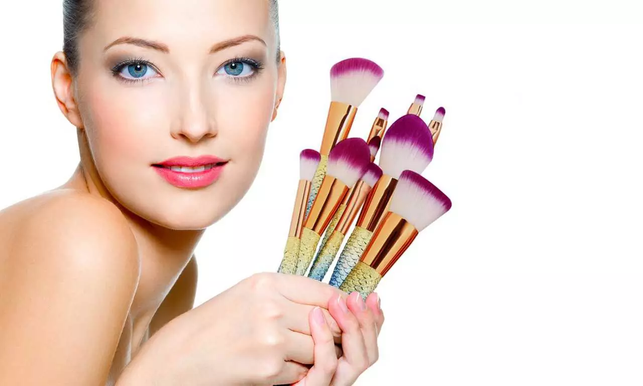 Professional Mermaid Cosmetic Makeup Brush Set (10-Piece) - Second Medium