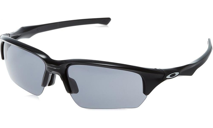 oakley 9372