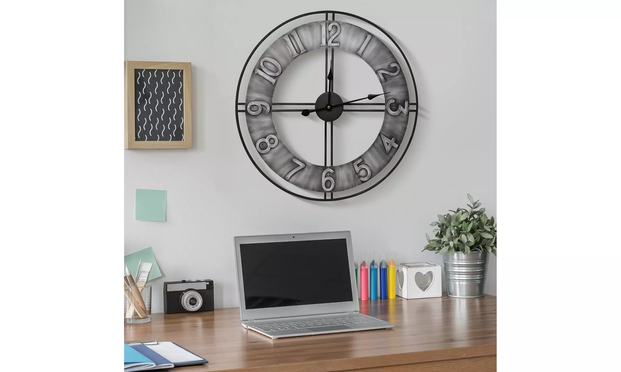 Decorative Large Gray Metal Wall Clock for Living Room Décor - Modern and Chunky