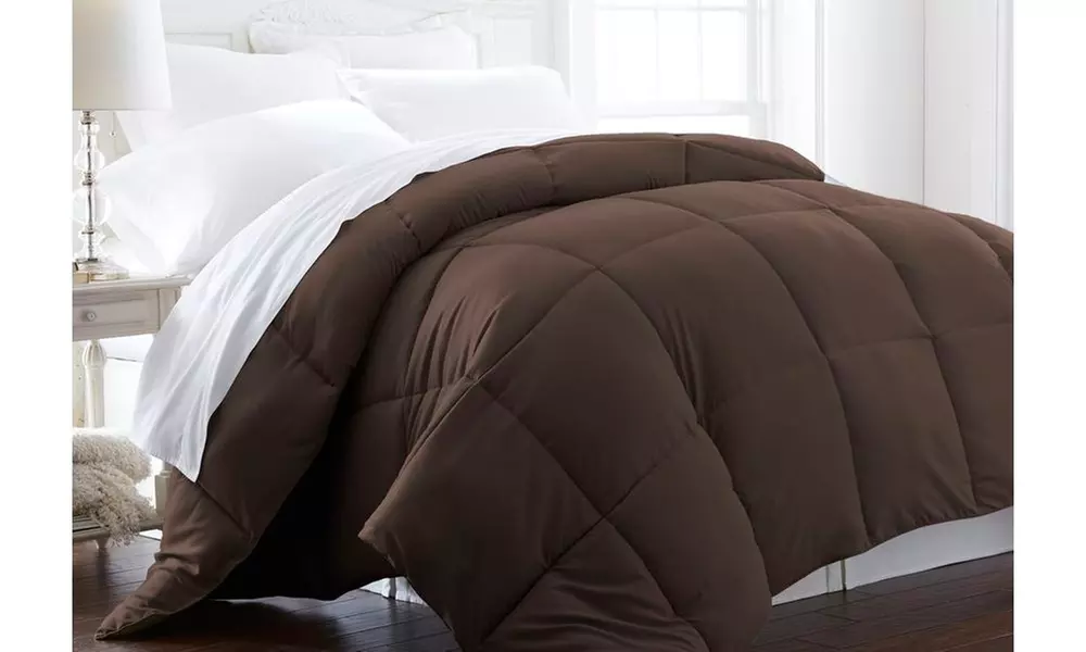 All Seasons Down Alternative Ultra Soft Solid Comforter in 6 Colors