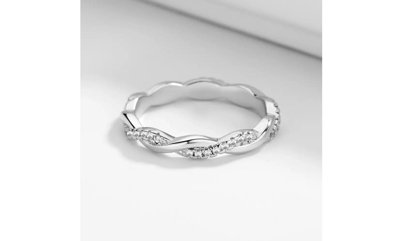 18K Gold Plated Crossover Ring with crystals from Swarovski