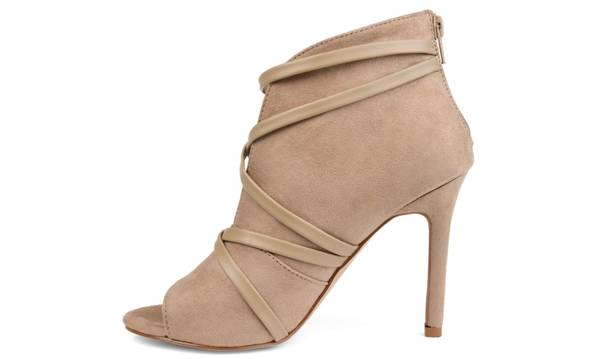 Image 56: Journee Collection Womens Samara Bootie
