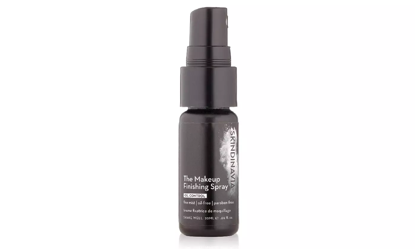 Skindinavia The Makeup Finishing Spray, Oil Control, 20 ml / 0.66 - Second Medium