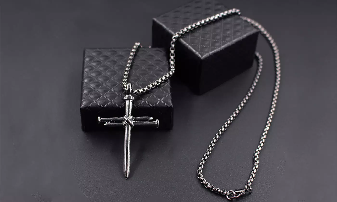 Stainless Steel Nail Cross Pendant Necklace with 24 Inch Chain