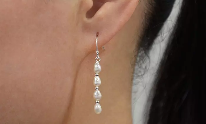 Freshwater Pearl Hanging Earrings in Sterling Silver