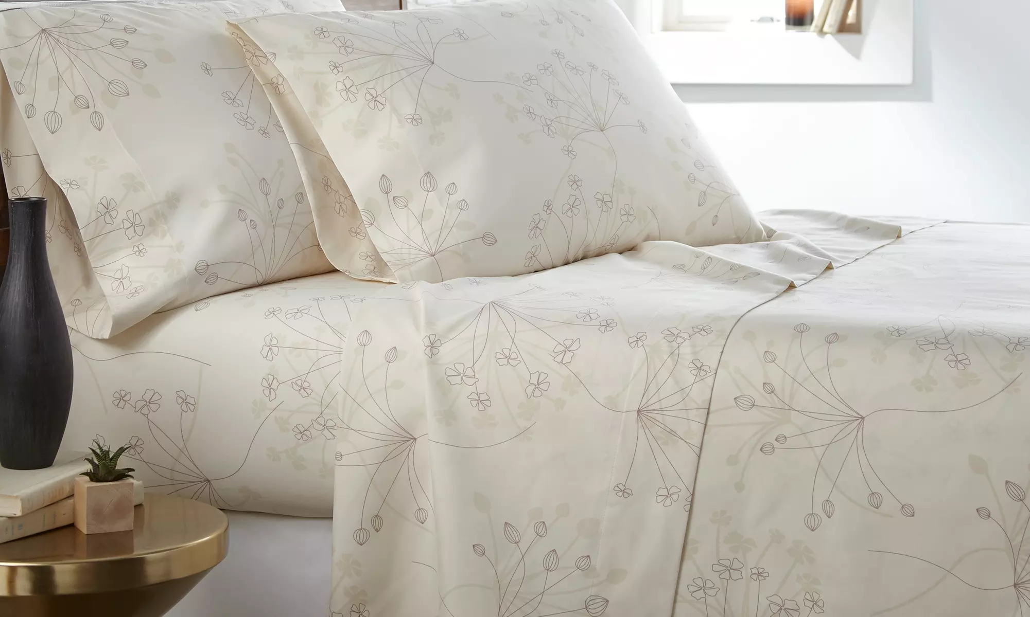 Premium Collection Double Brushed Modern Printed Sheet Sets - Primary Image