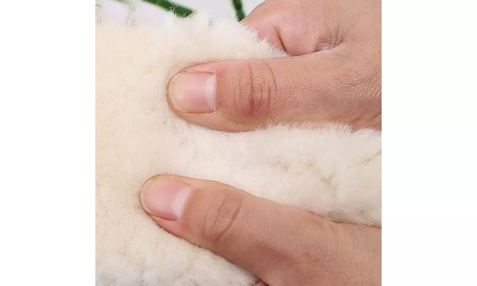 US 1-2 Pairs Thick Sheepskin Fleece Cozy Insoles Insert Slipper Boot Reline Pads