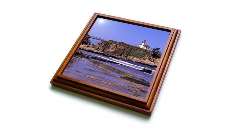 Trivet with Tile Oregon Coast Gregory Point Cape Arago lighthouse - Primary Image