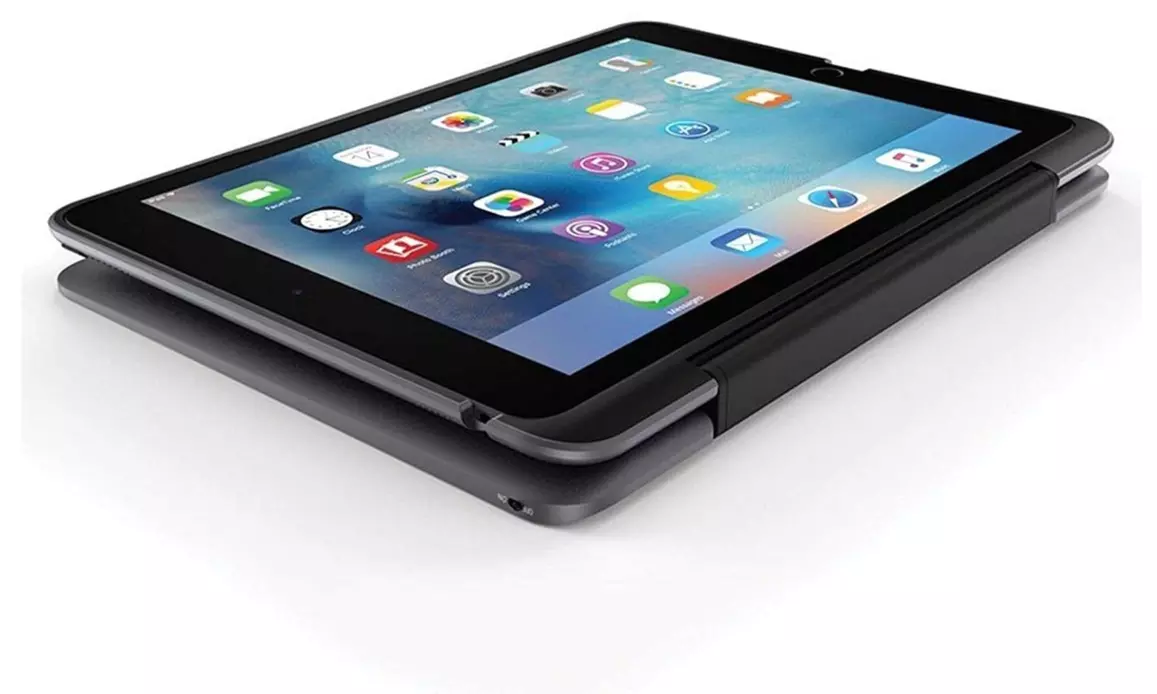 Incipio ClamCase Plus with keyboard and folio case for iPad Pro 9.7 (2016 only) - Second Medium