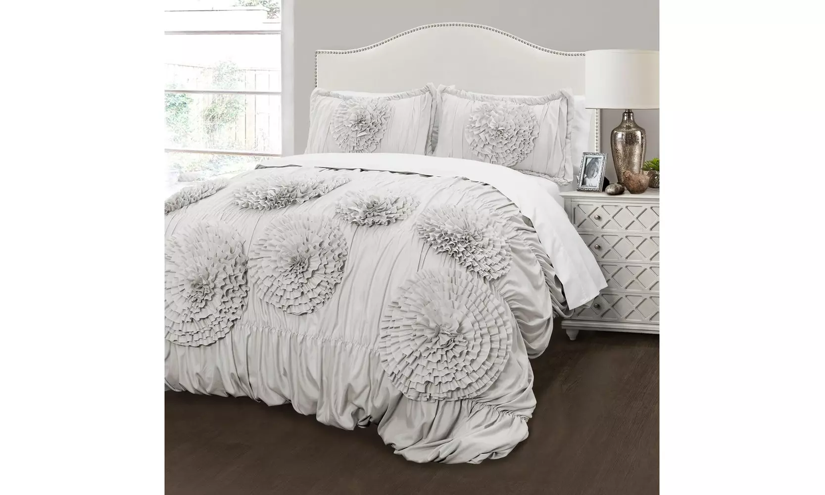 Lush Decor Serena Floral 3-Piece Comforter Set  - Primary Image