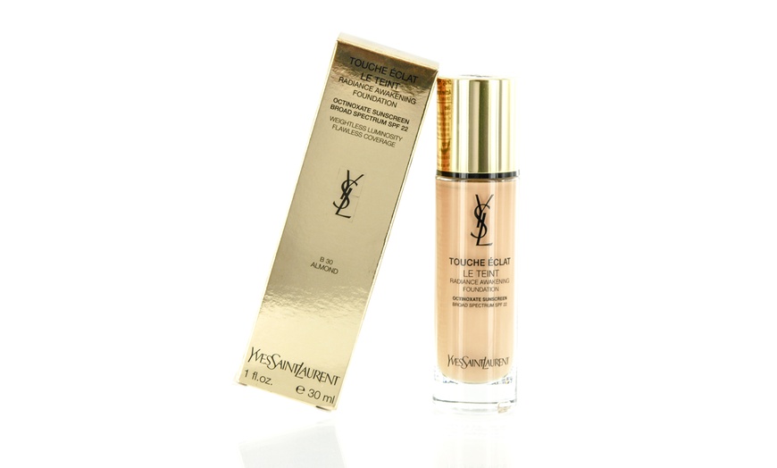 Touche eclat le cheap teint radiance awakening foundation