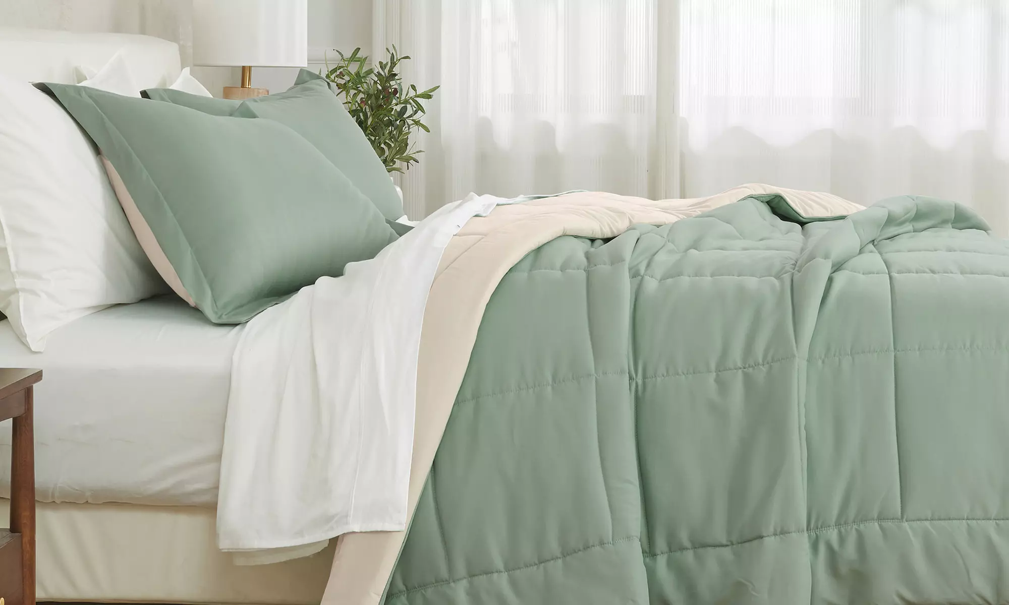 FreshFolds Reversible Down Alternative Comforter Set 