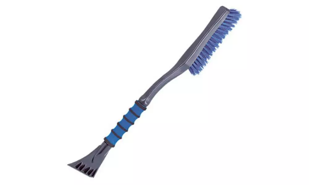 Hopkins Mallory 26" Snow Brush with Foam Grip (Color may vary)