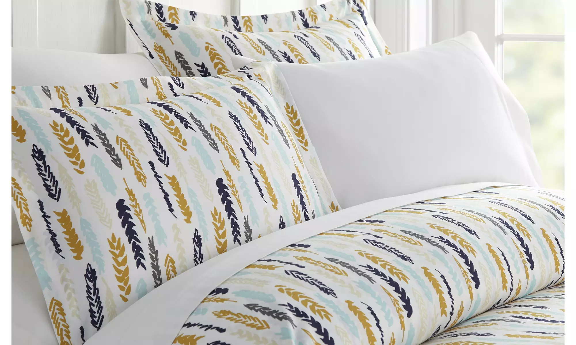 Merit Linens Premium Ultra Soft Printed 3 Piece Duvet Cover Set
