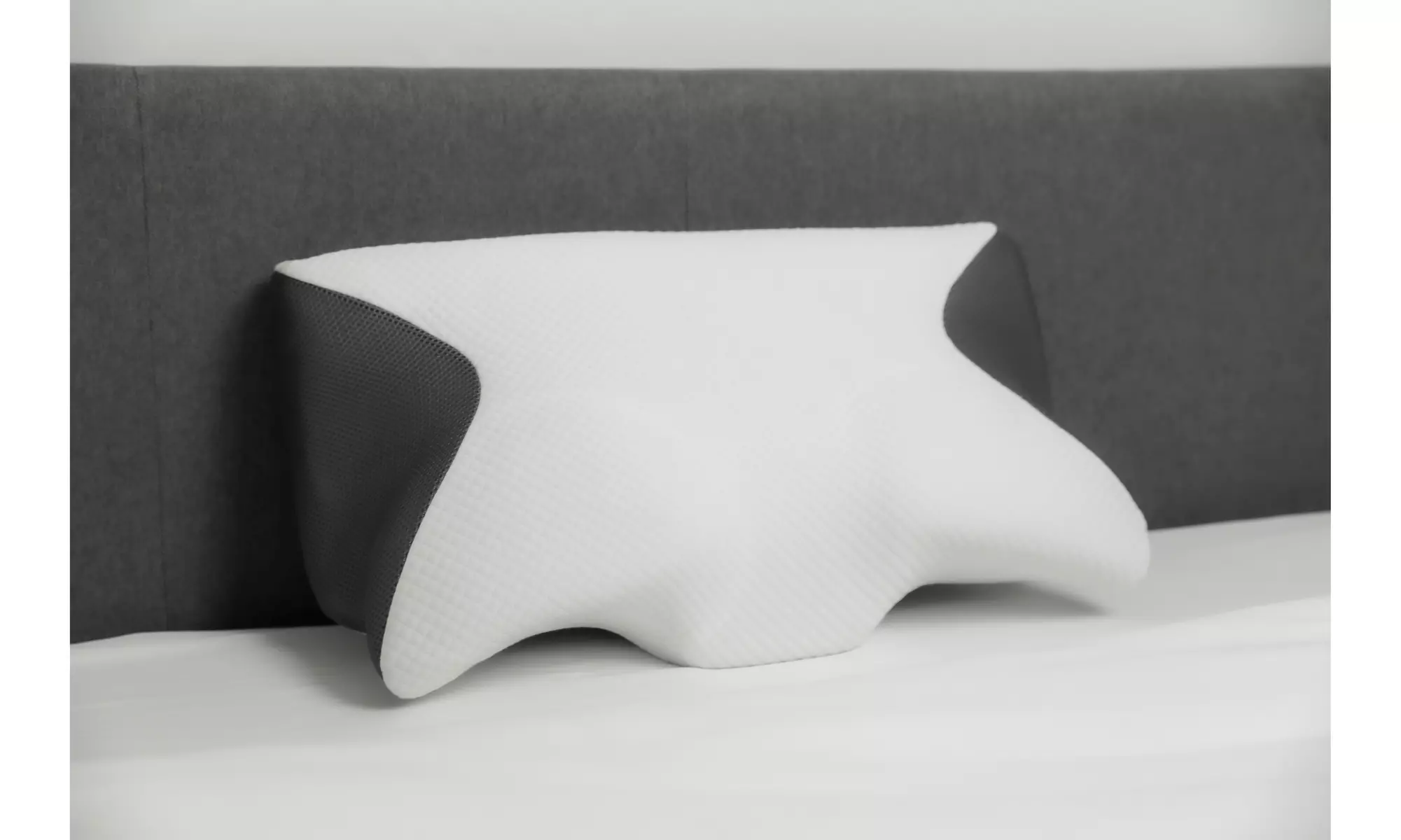 Dr. Pillow Carbon SnoreX Copper 8 In 1 Cooling Pillow - Primary Image