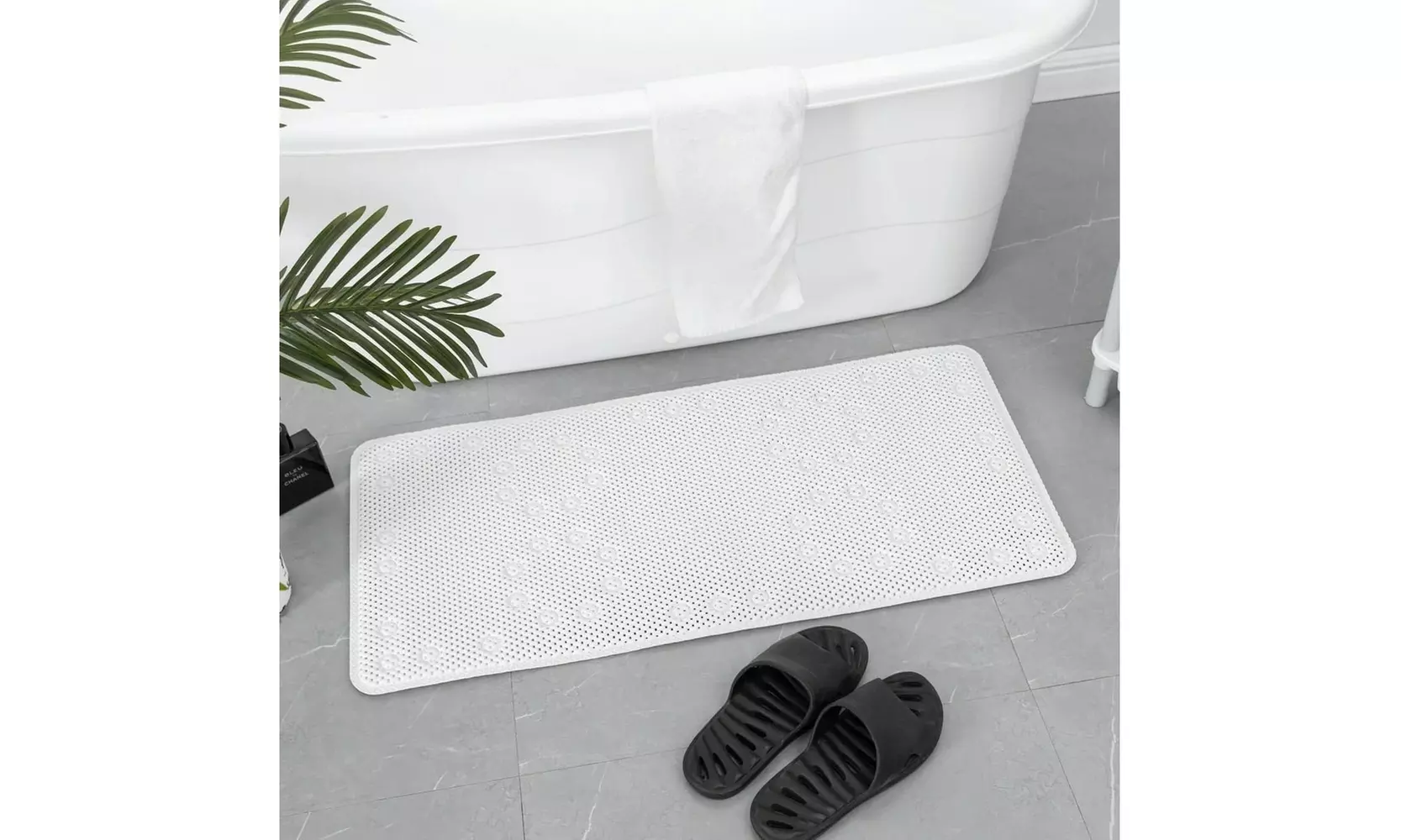 Double Foam Shower/Bathtub Mat 36'' x 17'' with Suction Cups and Drainage Holes - Primary Image