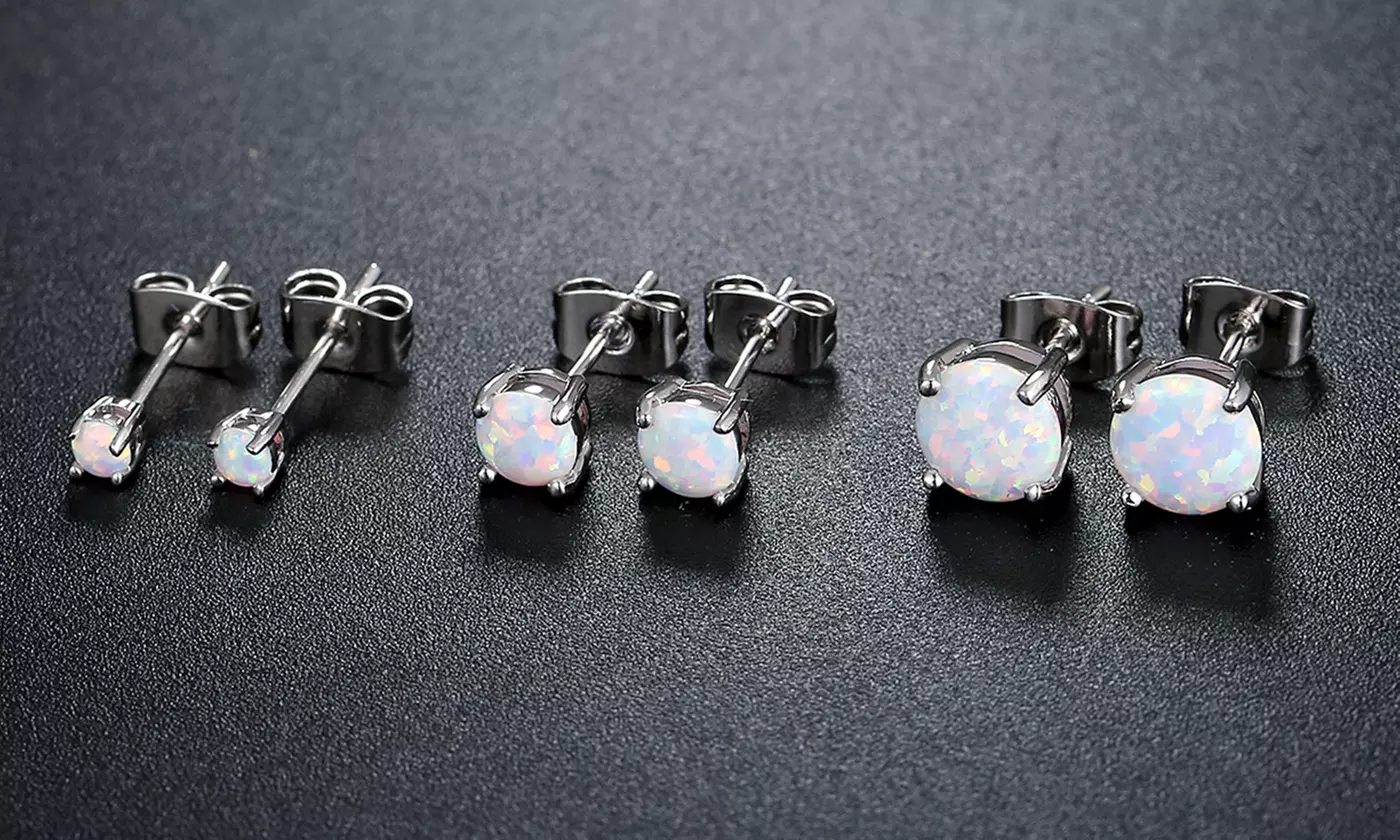 18k white gold plated Fire Opal Stud Set Peermont