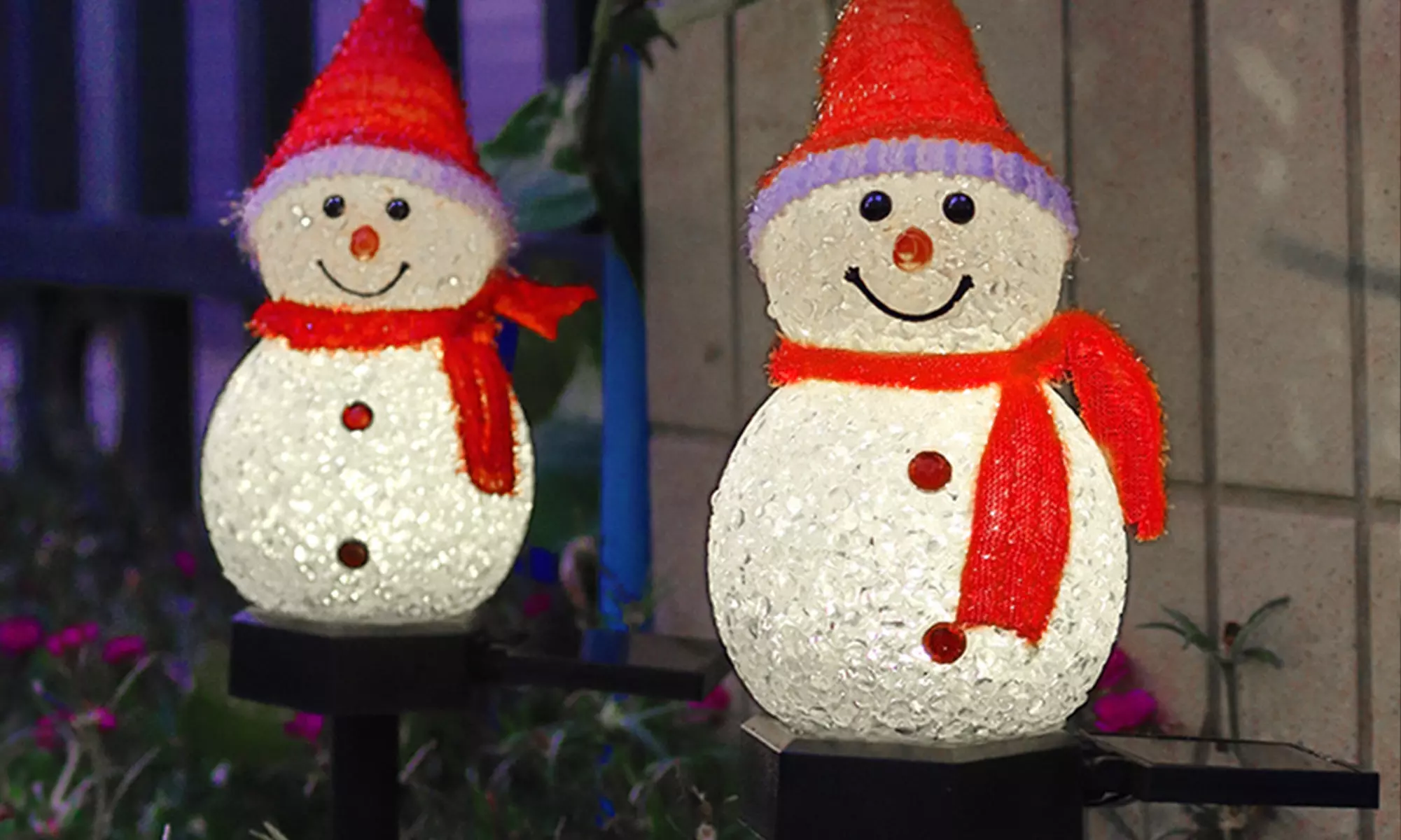 Solar Snowman Christmas Pathway LED Waterproof Lights , 1 or 4 Pcs 