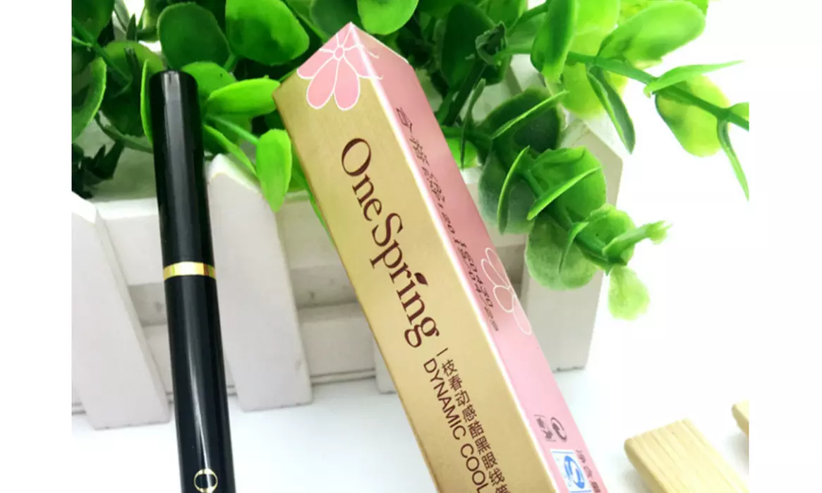 OneSpring Dynamic Cool Black Eyeliner Pen Waterproof Makeup - Second Medium