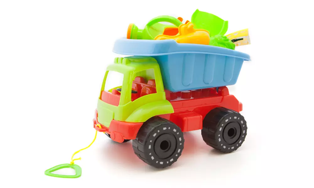 PicassoTiles Beach Combo Set With Sand Box and Water Gun (8-Piece) - Primary Image