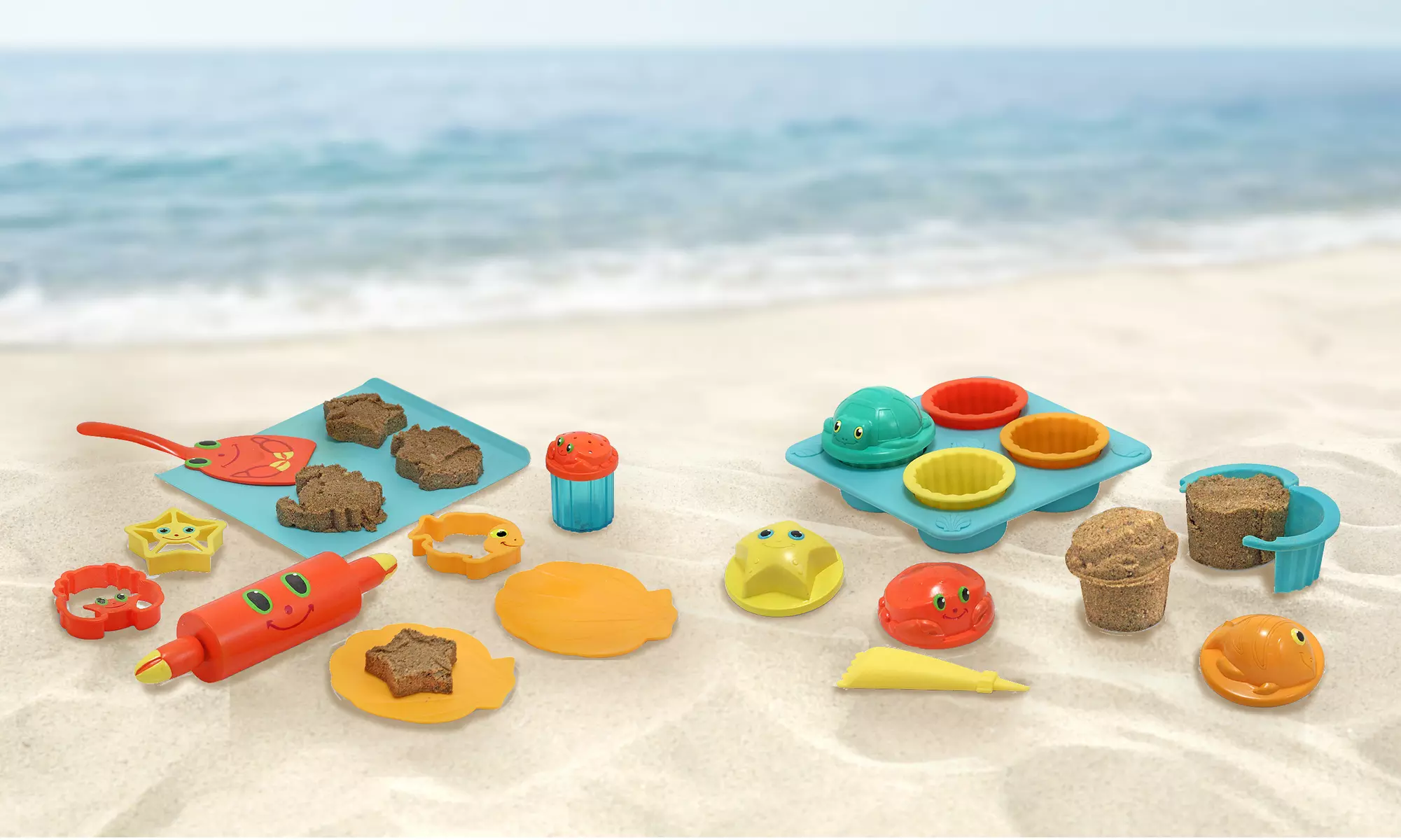 Melissa and Doug Seaside Sidekicks Beach Set - Primary Image
