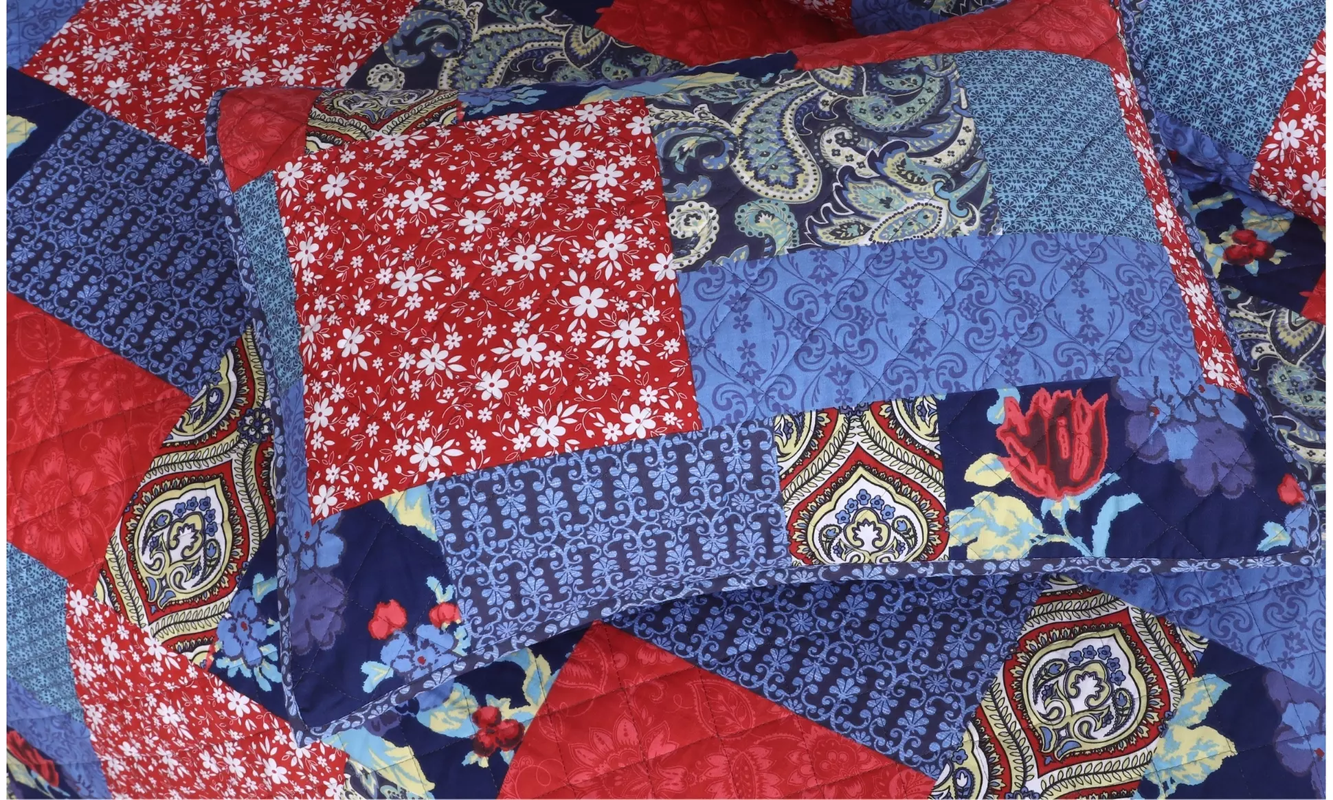 3 Piece Quilt Set Lightweight Bedspread with 2 Matching Pillow Shams Bedding Set