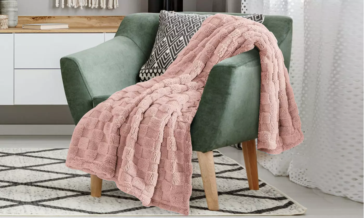 ItBelongs2U 59" Soft Cozy Fleece 3D Checkered Throw Blanket for Couch Warmer