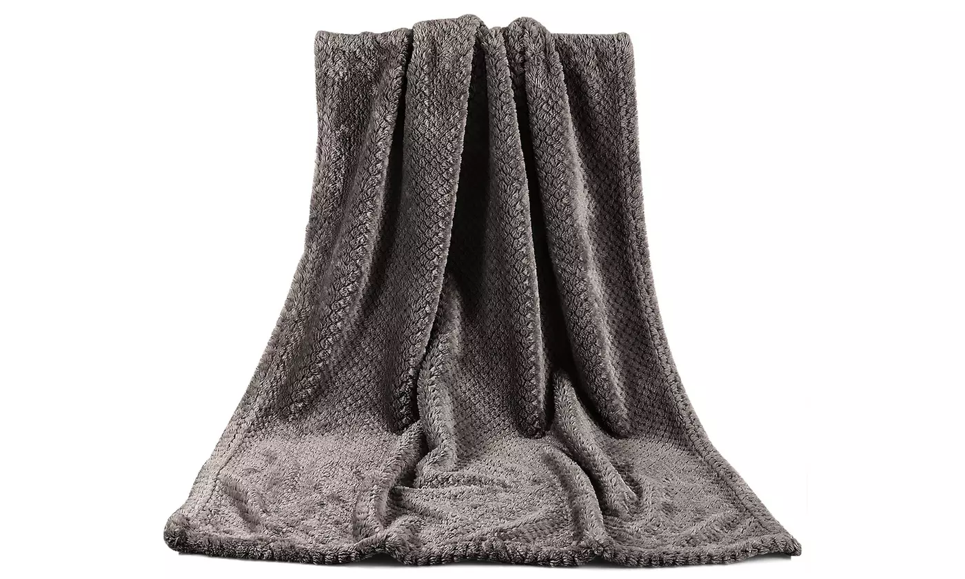iMounTEK Soft & Warm Fluffy Sherpa Dog Blanket Cozy & Protective Pet Throw