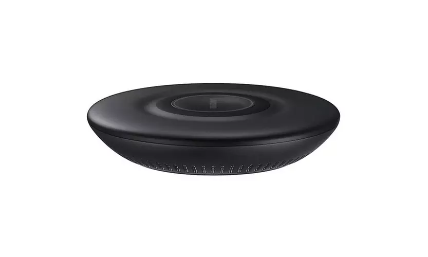 Samsung Qi Certified Fast Charge Wireless Charging Pad or Stand (A-Grade Refurb) - Primary Image