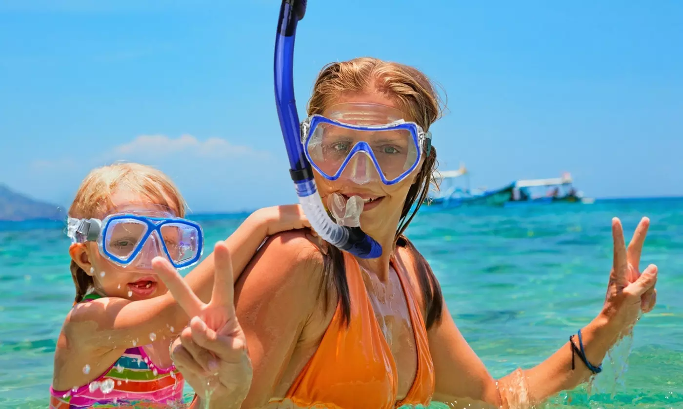CoolWorld Snorkeling Gear Set with Fins, Dry Top Dive Snorkel, & Panoramic Mask