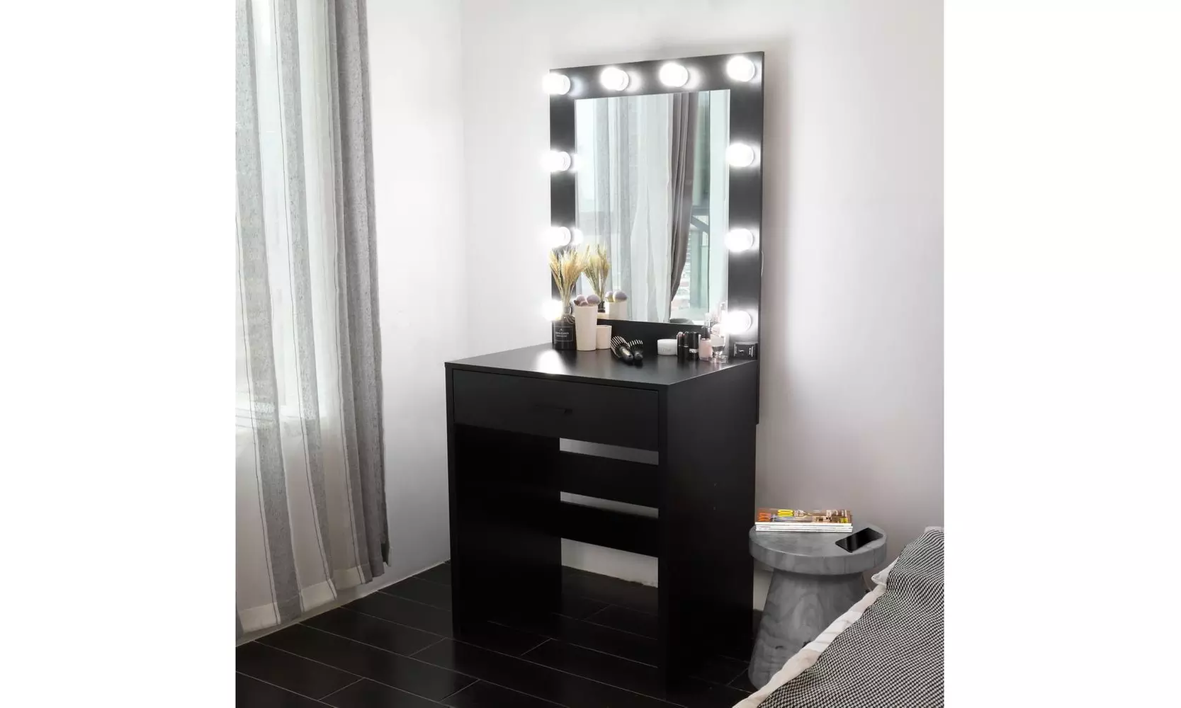 Vanity Table with Lighted Mirror, Makeup Vanity Dressing Table with Lights - Primary Image