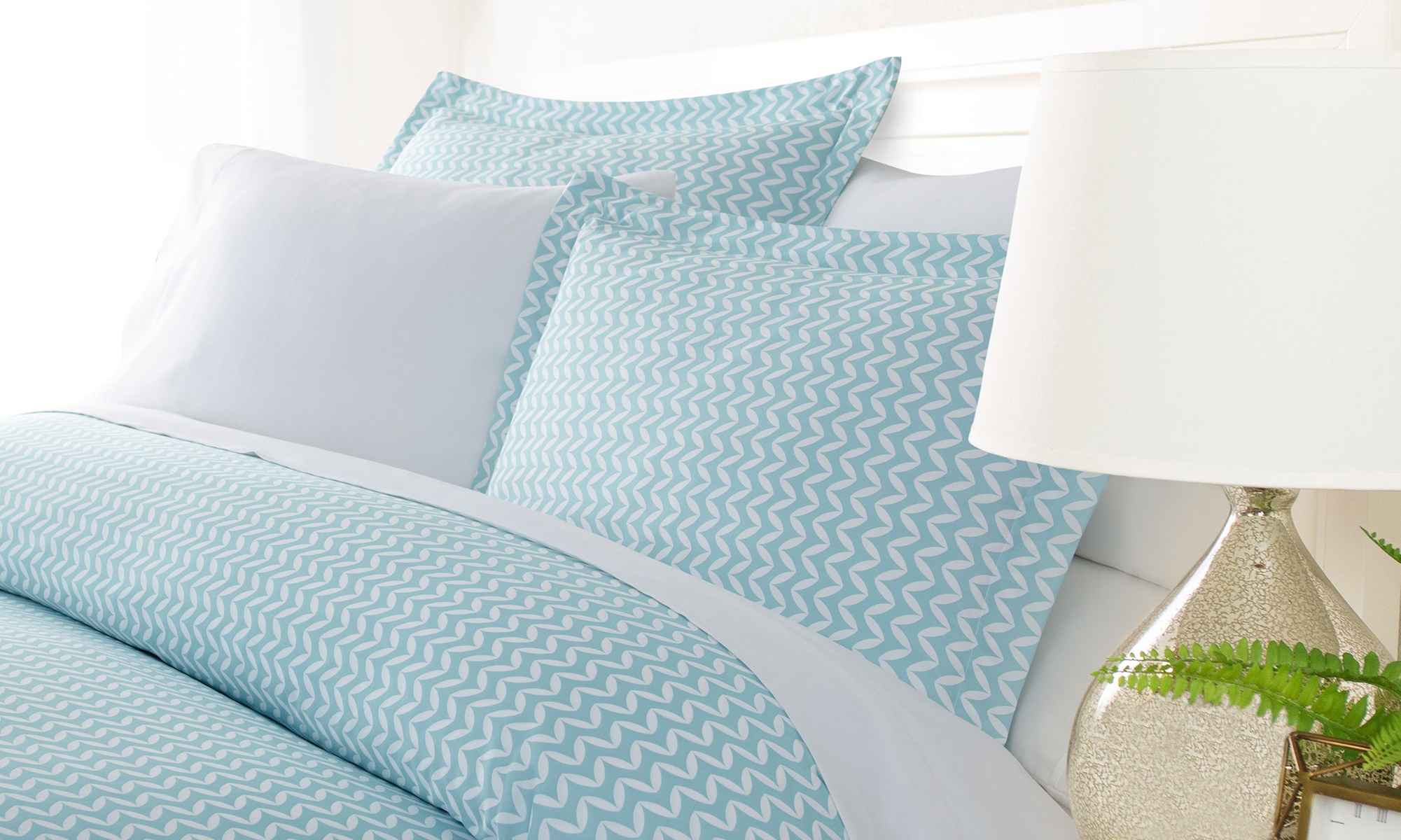Home Collection Luxury Ultra Soft Patterned Duvet Sets (2 or 3-Piece)
