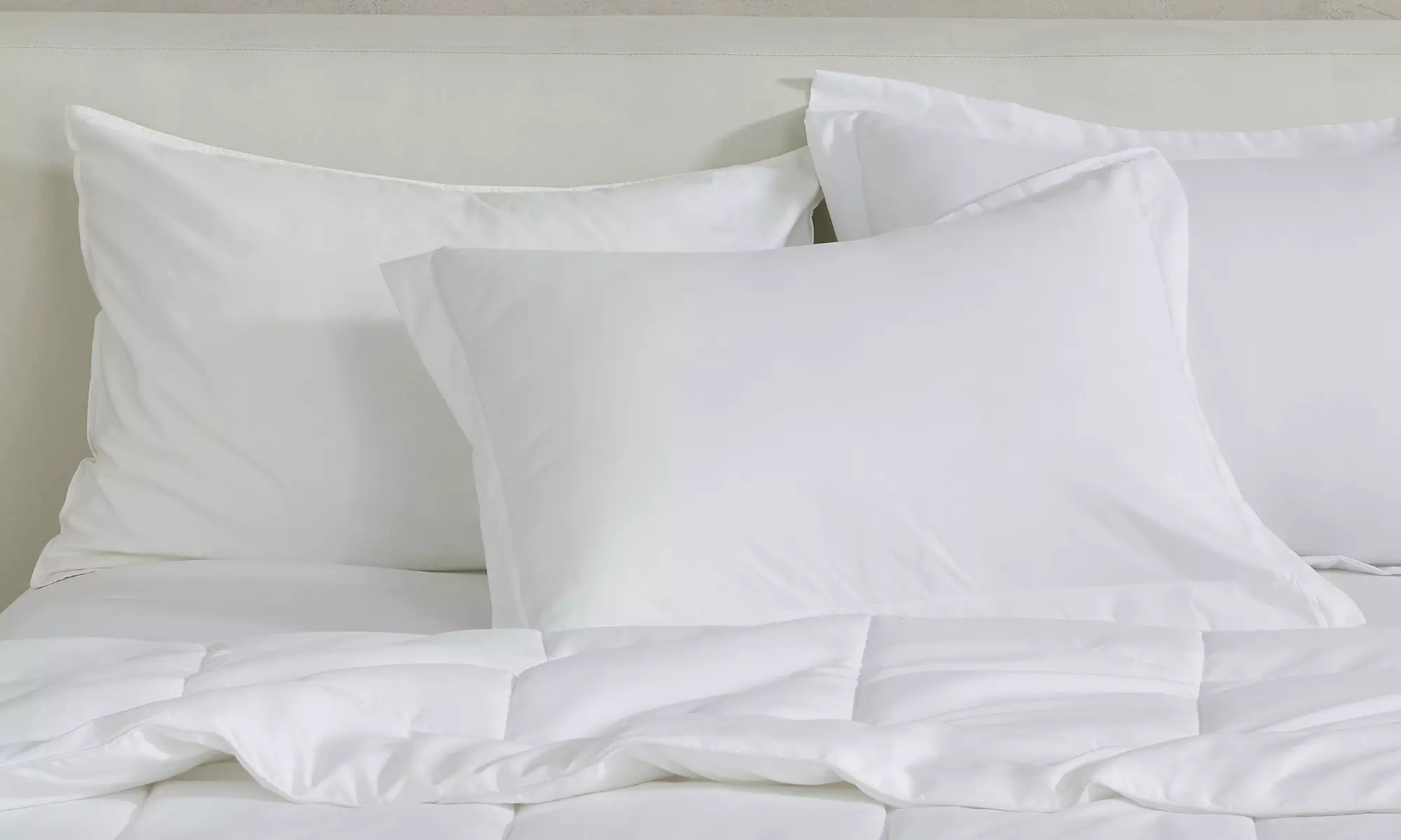 FreshFolds Reversible Down Alternative Comforter Set 
