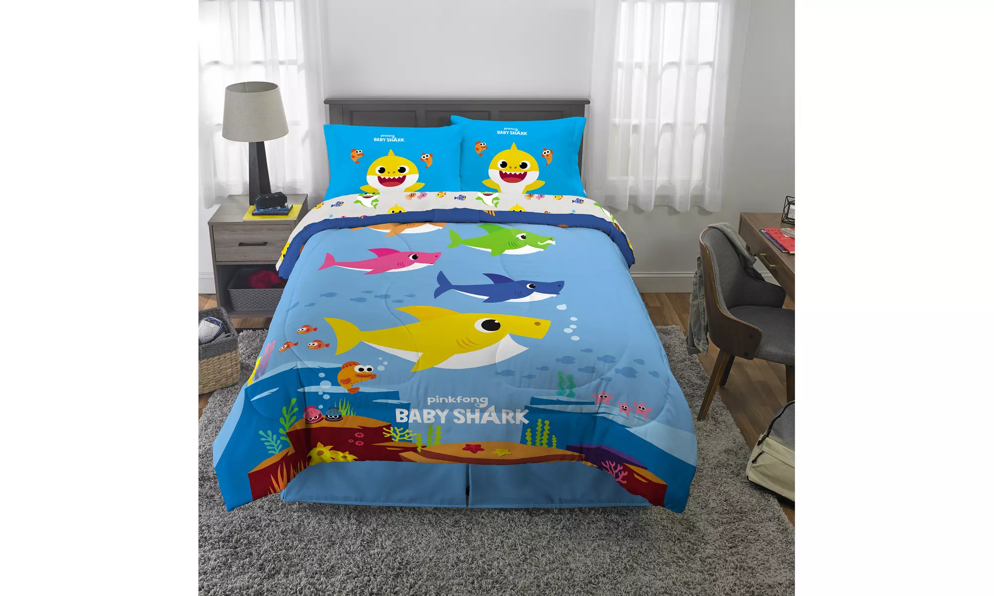 Baby Shark Kids Bed in a Bag Bedding Set Shark Family, Full - Primary Image