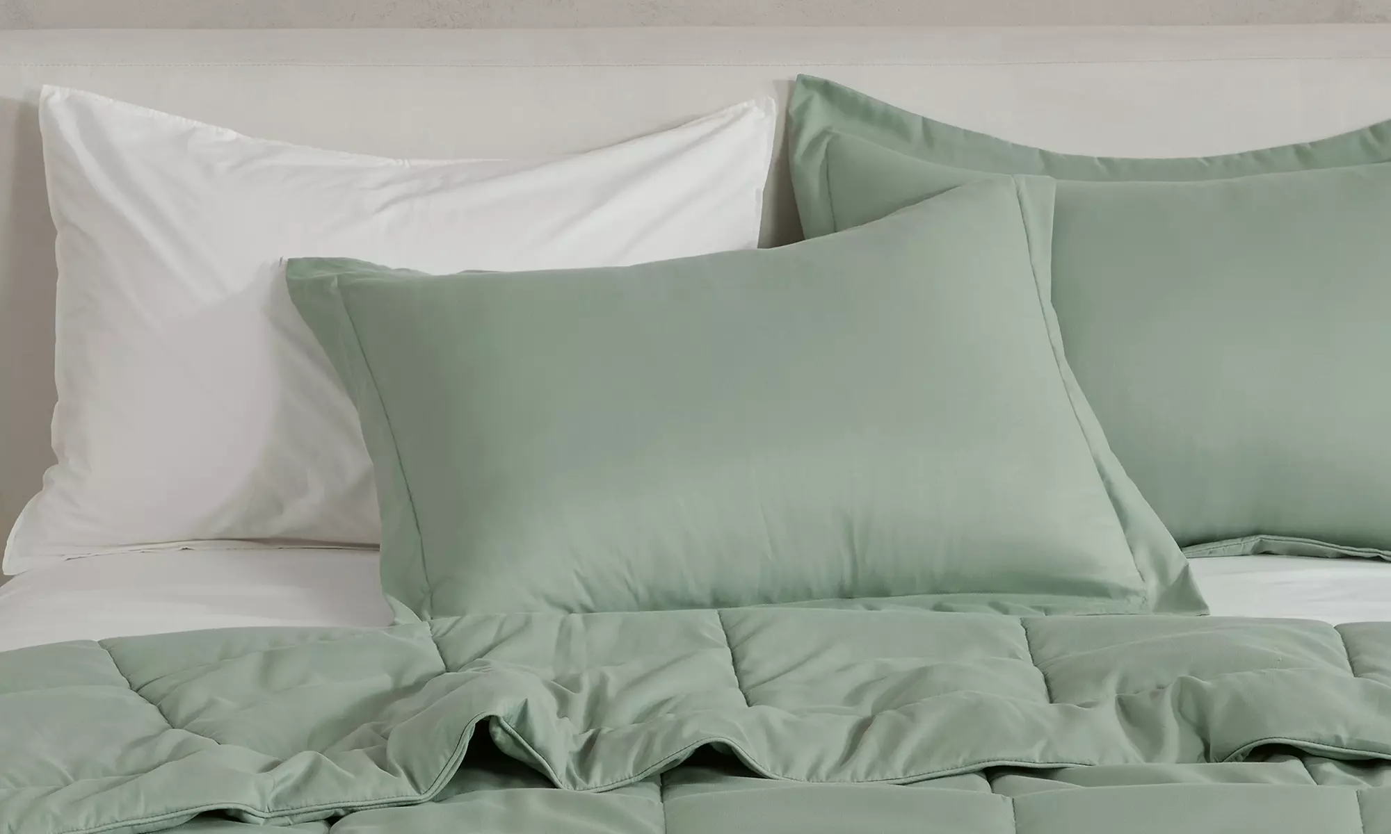 FreshFolds Reversible Down Alternative Comforter Set 