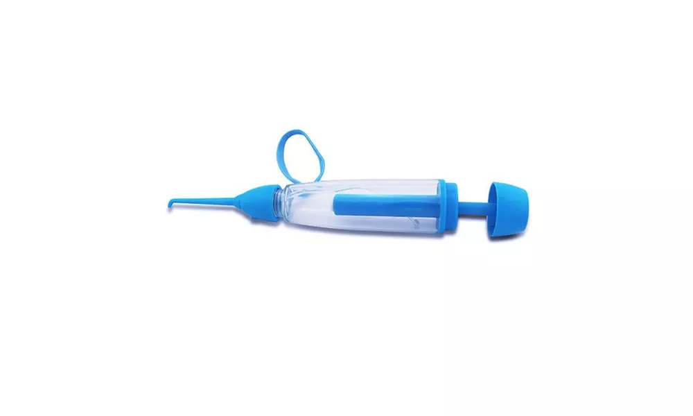 Professional and Portable Oral Irrigator and Water Flosser - Primary Image