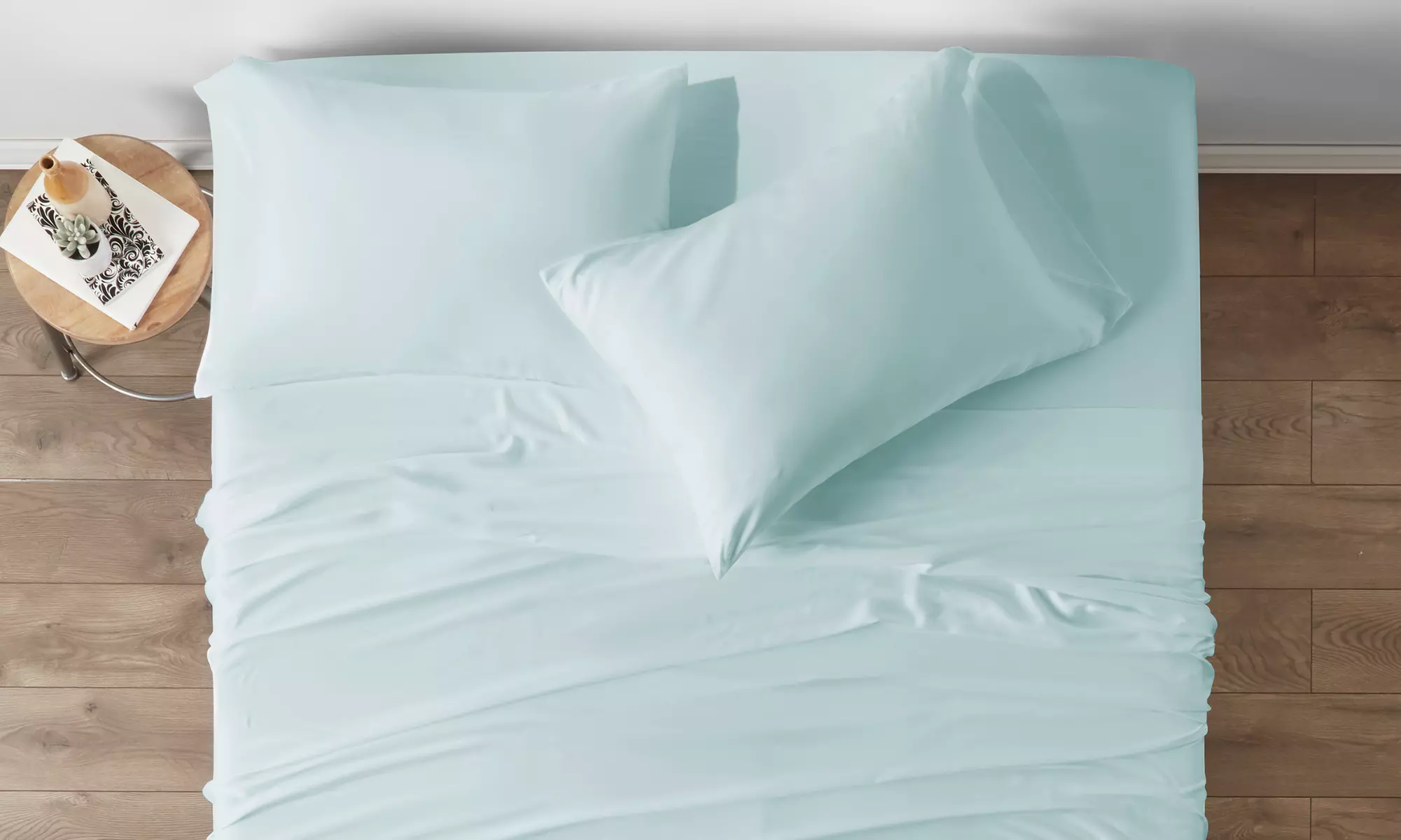 Merit Linens Premium Bamboo 4 Piece Luxury Bed Sheet Set