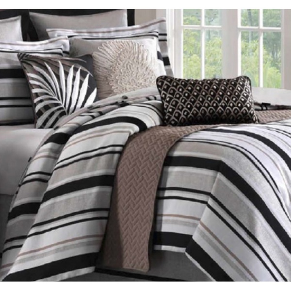 Hampton Hill Pine Manor Duvet Style Comforter Set