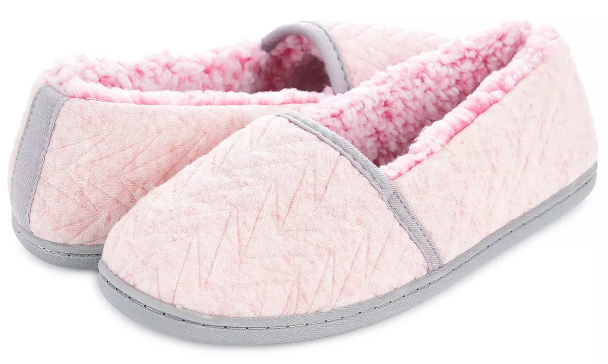 Floopi Women's Chloe Closed-Back Quilted Slipper