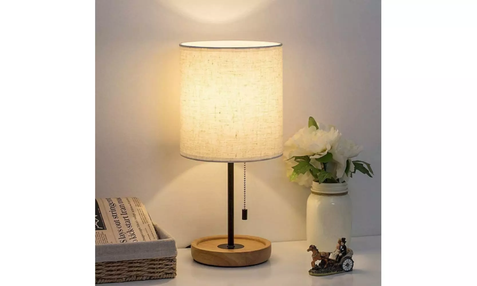 Creative table lamp Modern Bedside Light Fixtures for Bedroom Living Room