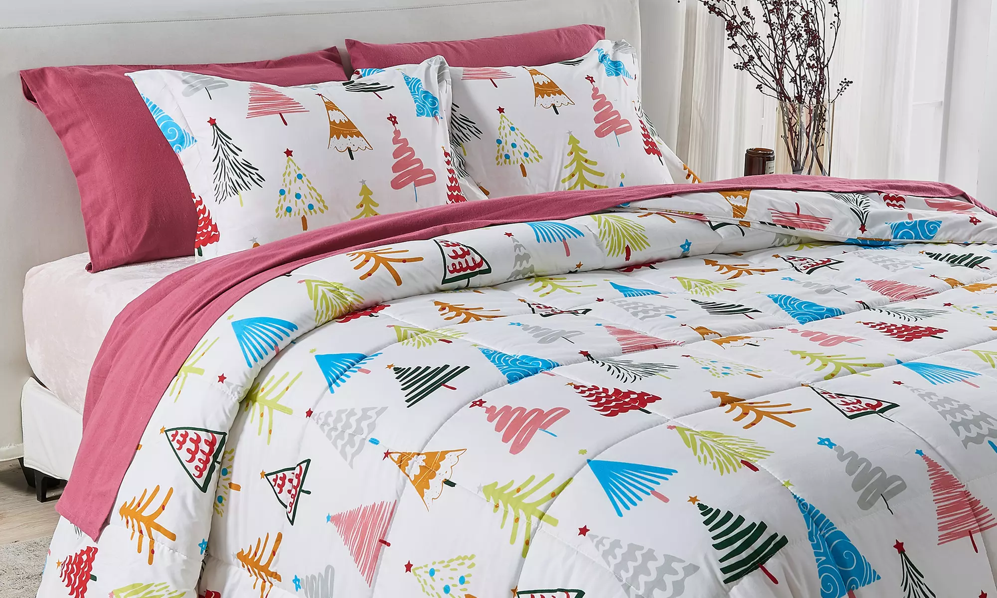 FreshFolds Reversible Winter Printed Down Alternative Comforter Set