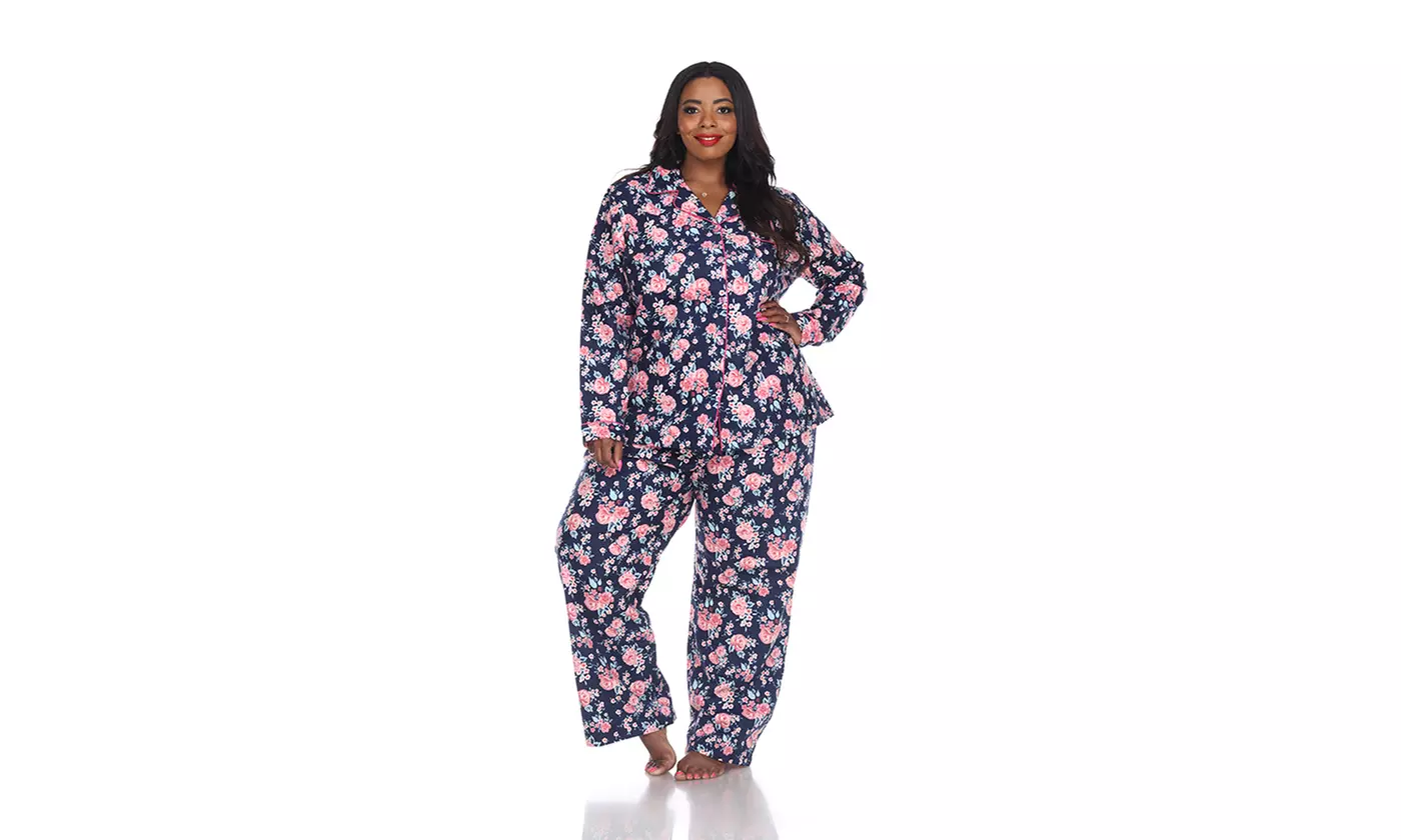 Plus-Size Flannel Pajama Set - Primary Image